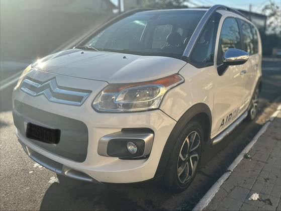 CITROËN C3 1.6 EXCLUSIVE 16V FLEX 4P AUTOMÁTICO